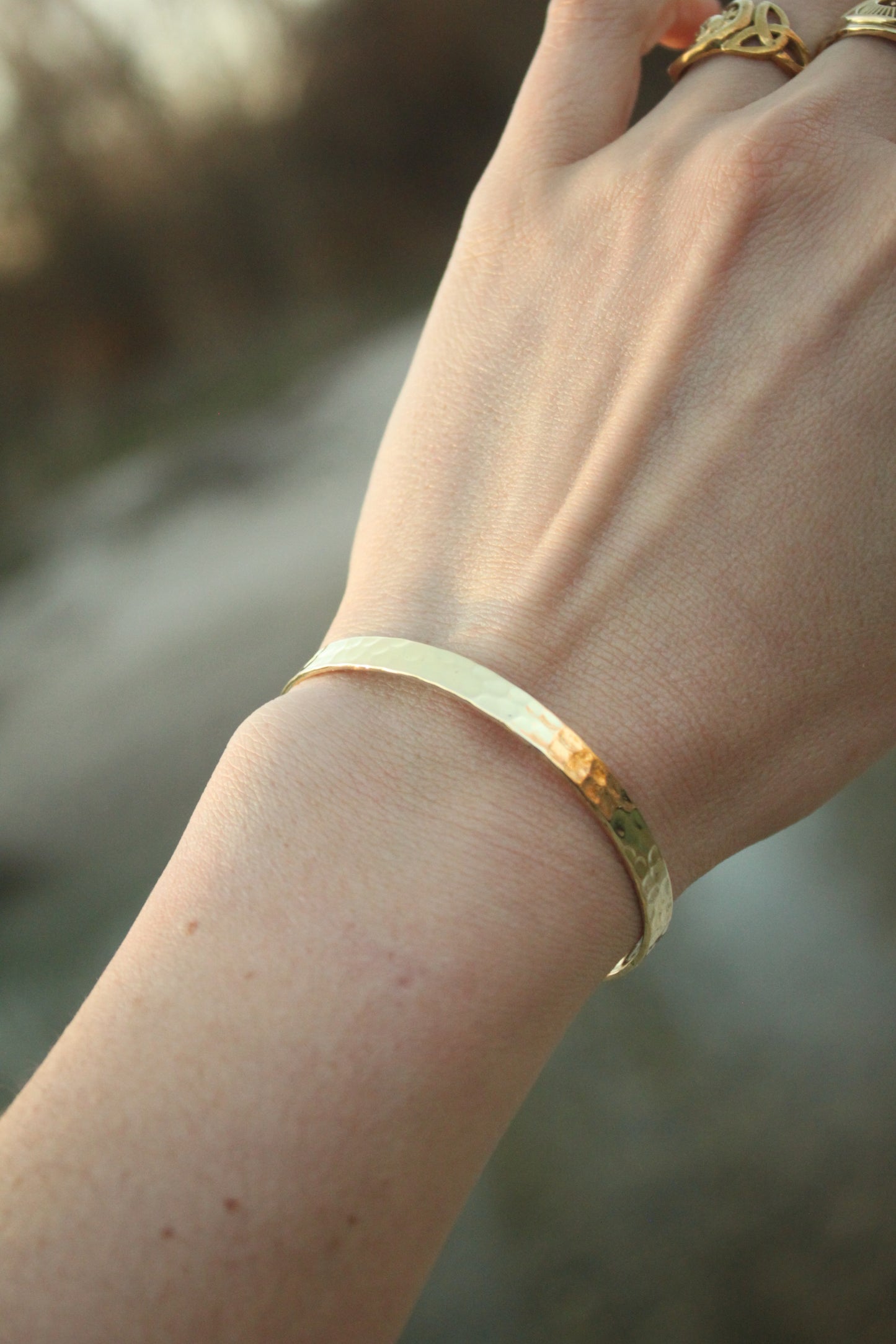 Bracciale battuto fino