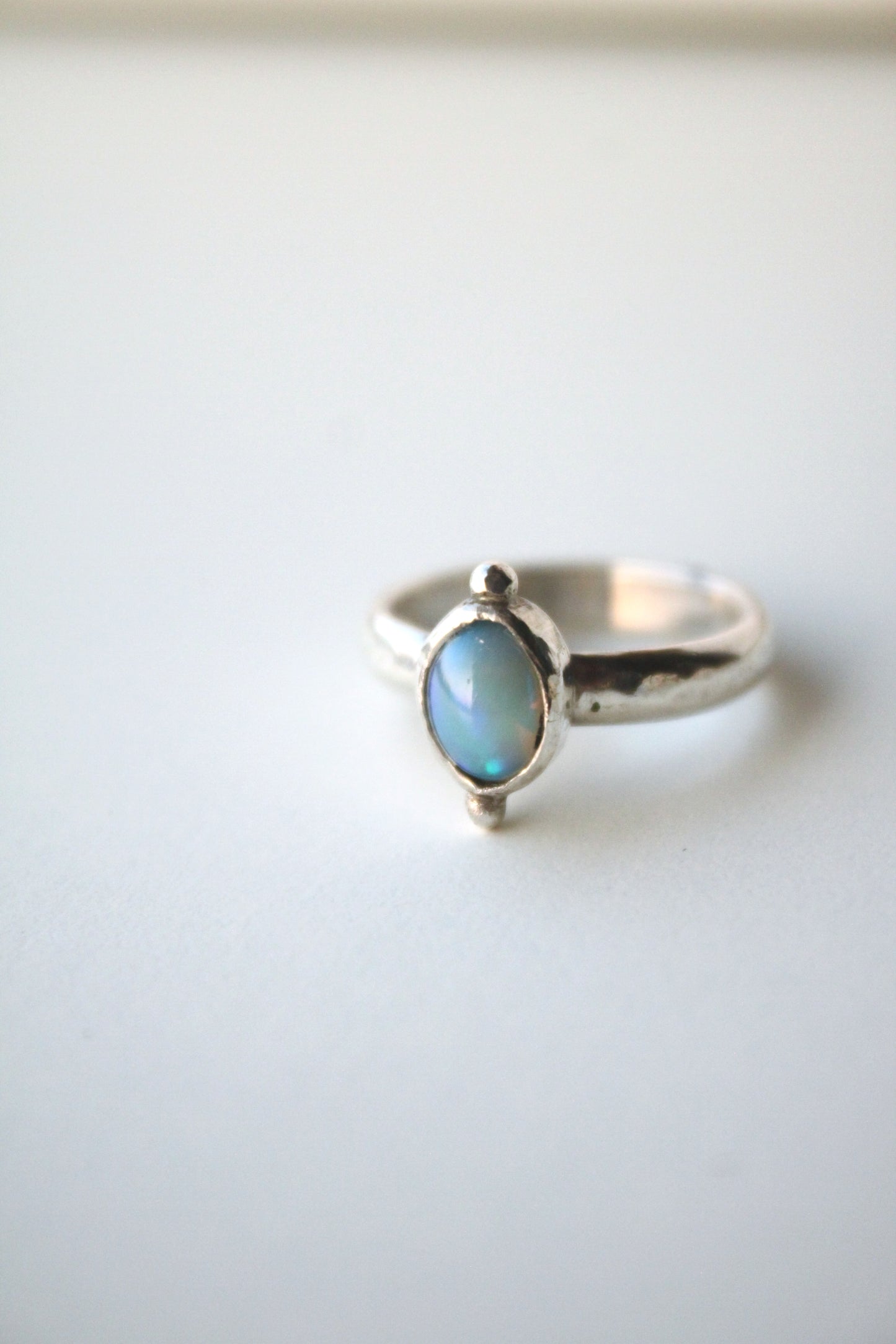 Anello Opale punti tg. 13