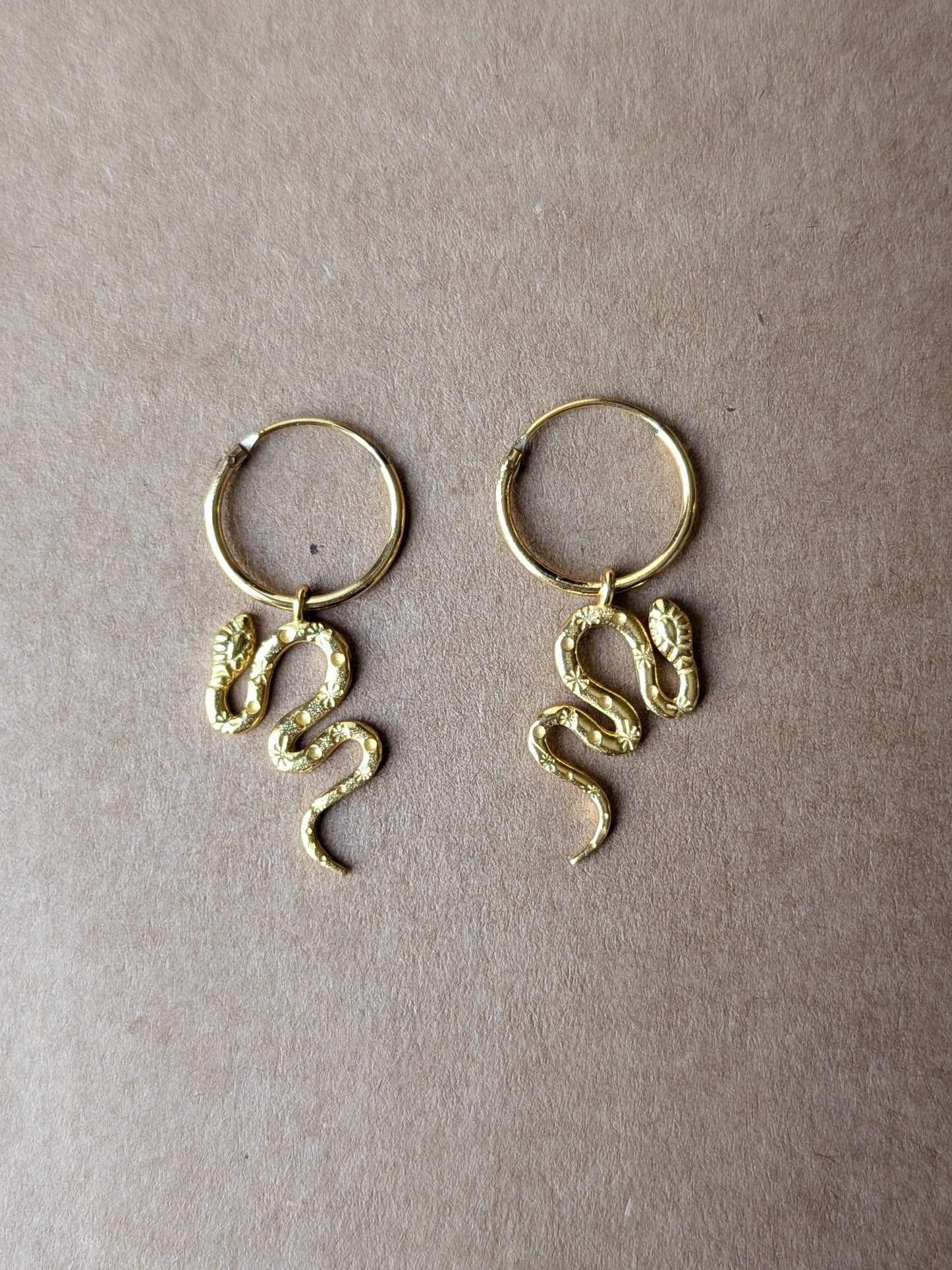 Orecchini Serpente mistico oro