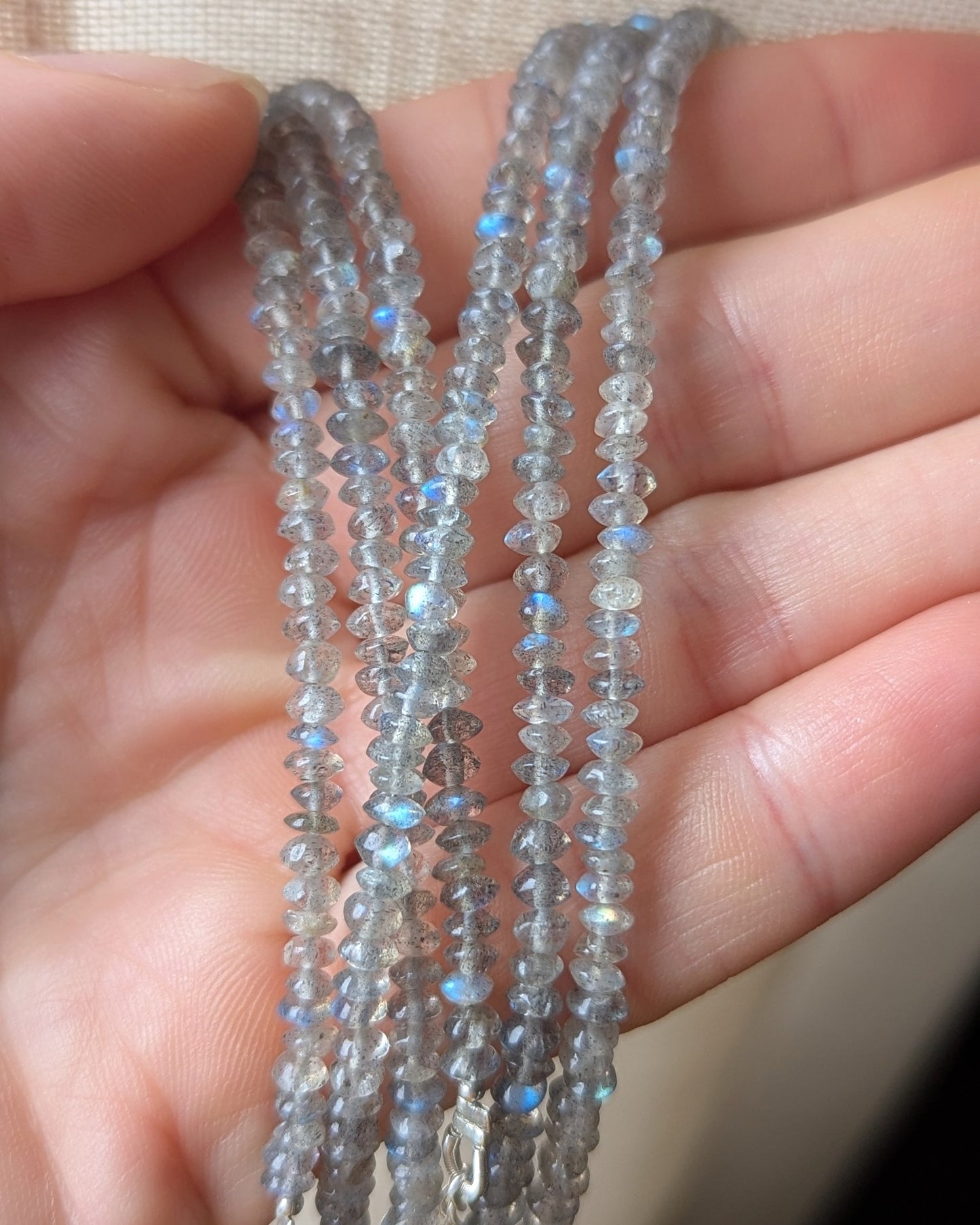 Collanina labradorite