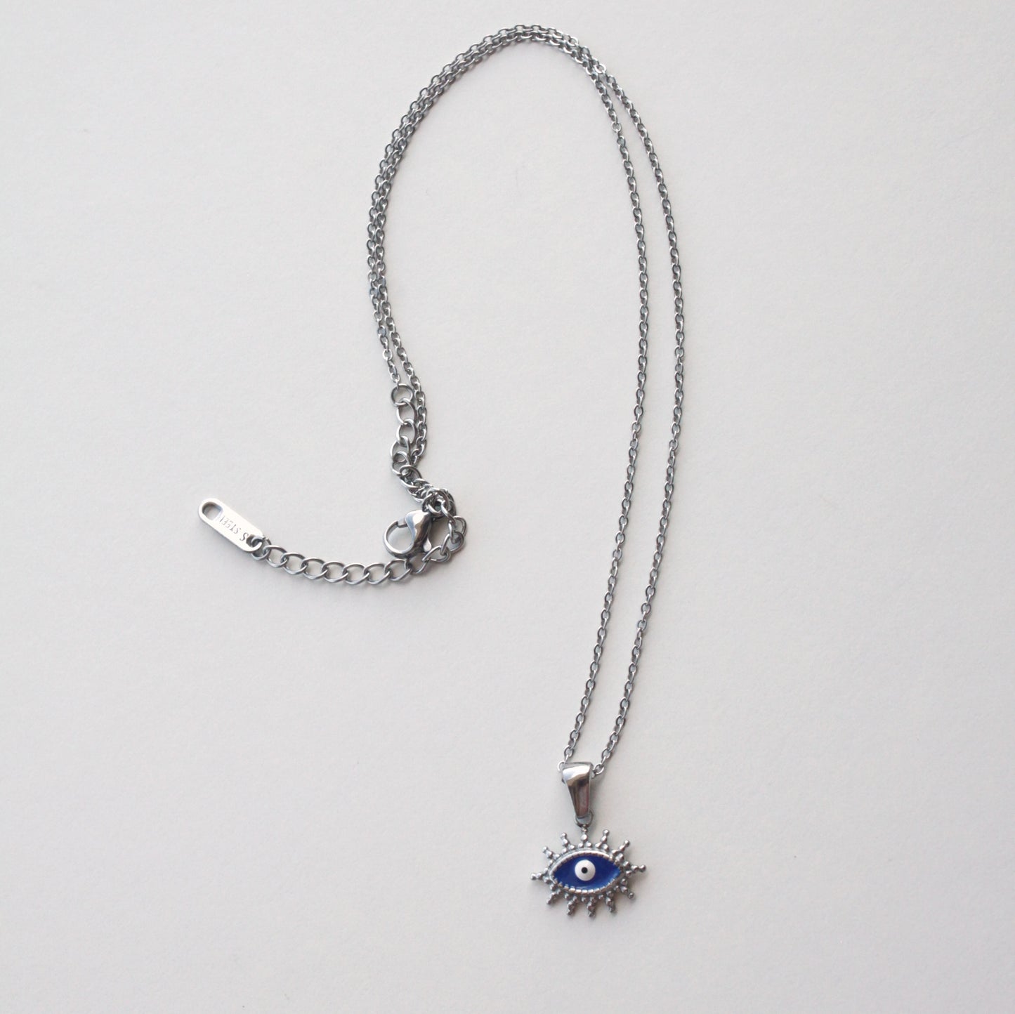 Collana Netra