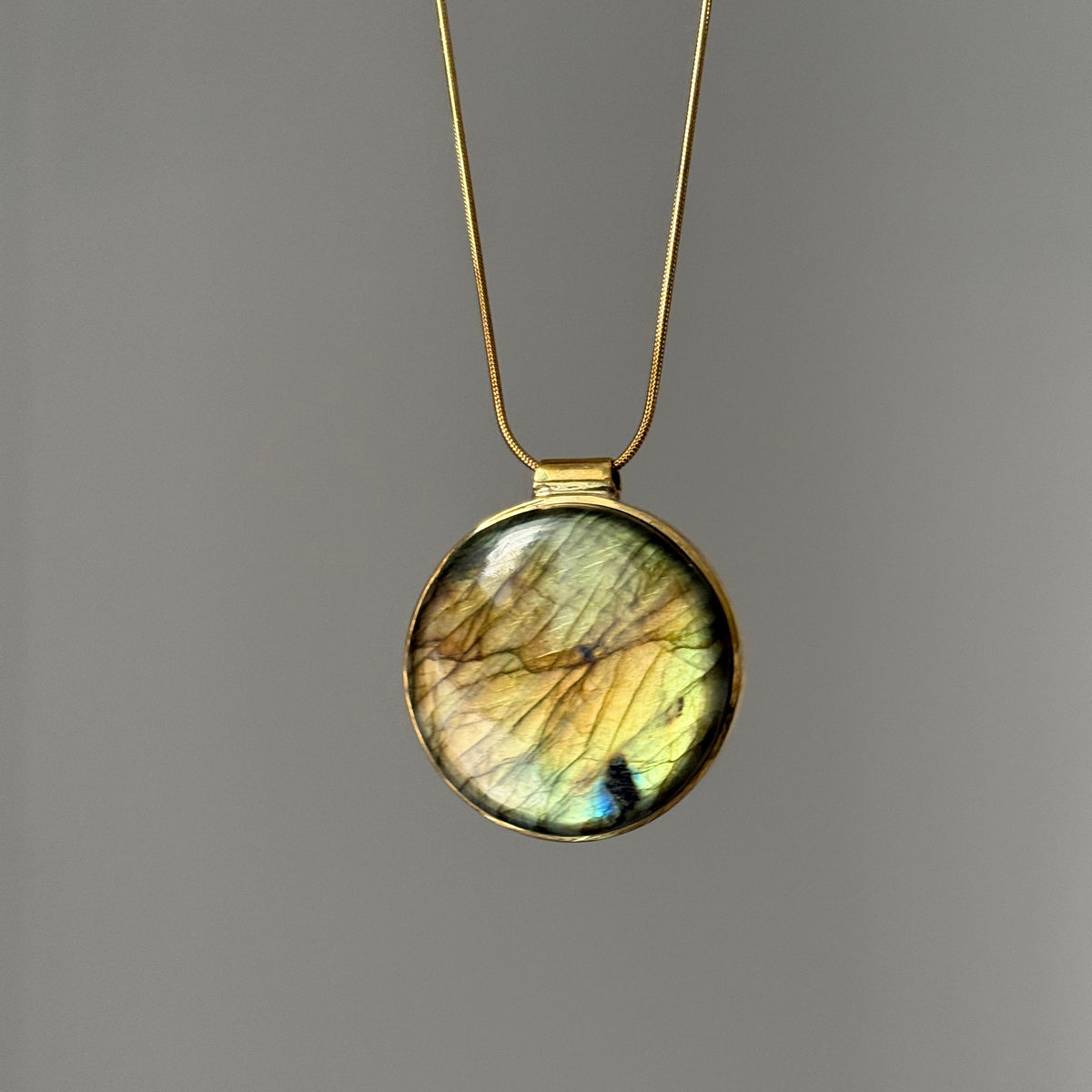 Collana labradorite dorata