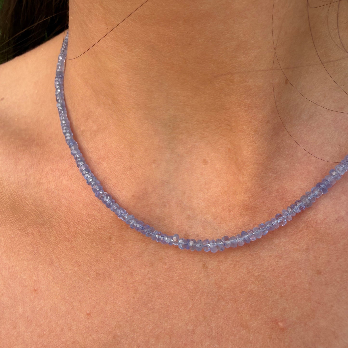 Collanina tanzanite