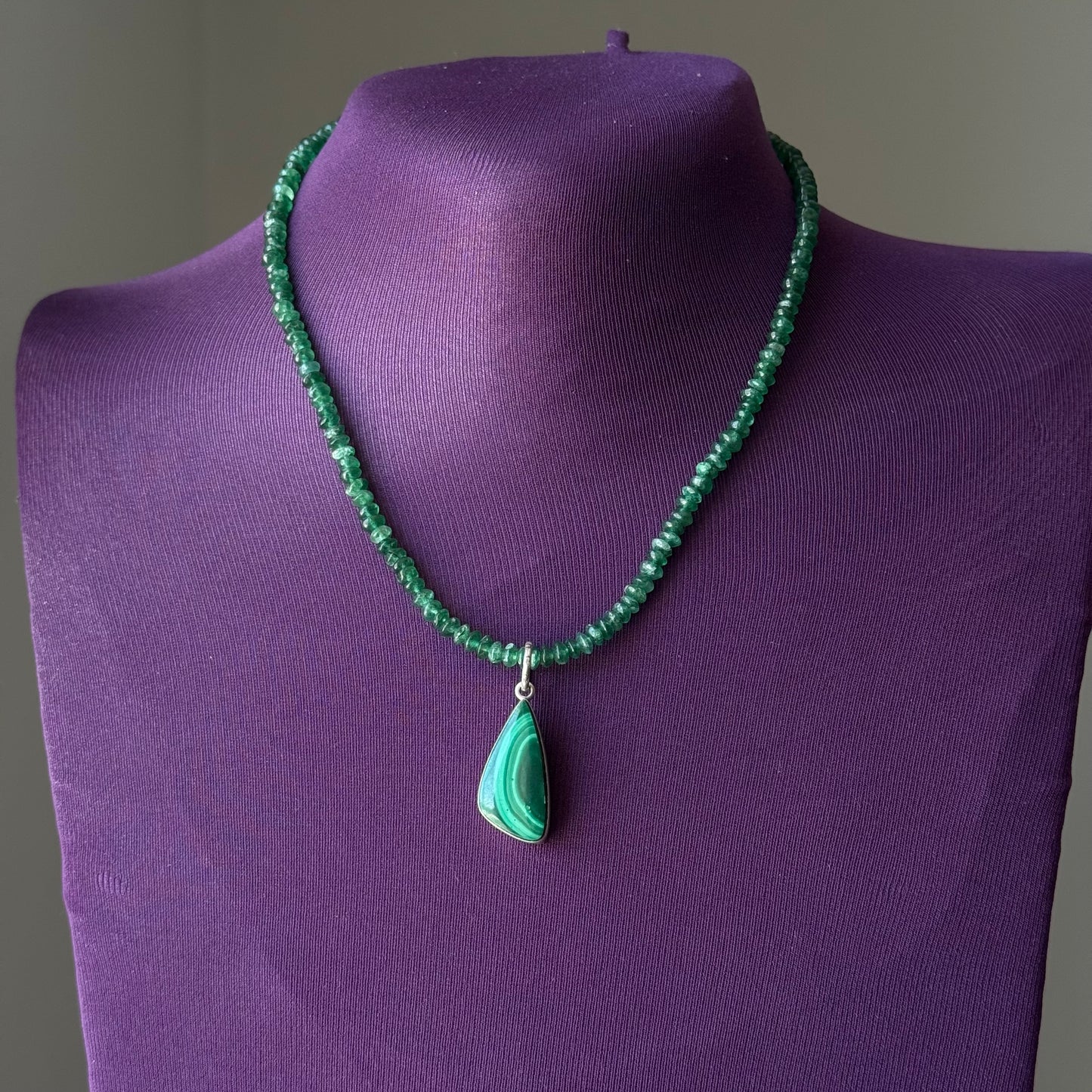 Collana avventurina con ciondolo malachite in argento 925
