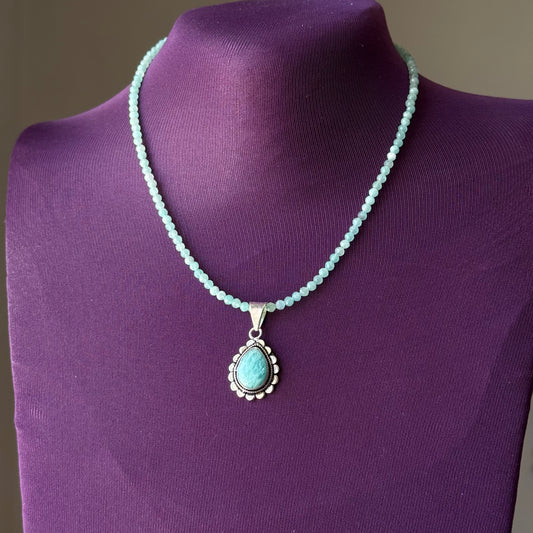 Collana fiore in amazzonite