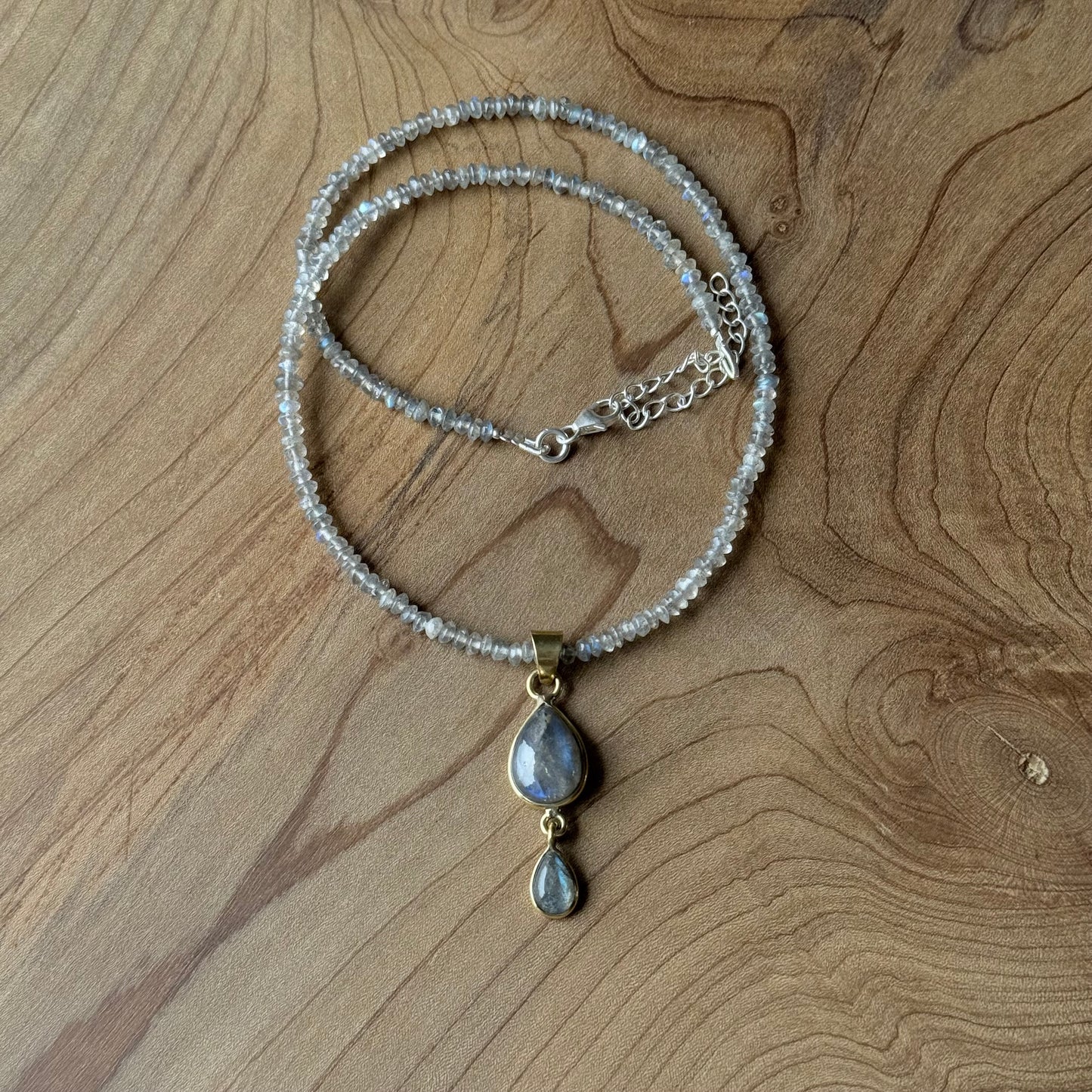 Collana goccia di Labradorite