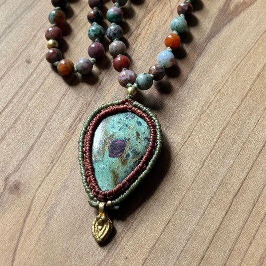 Japa Mala diaspro + rubino fuchsite