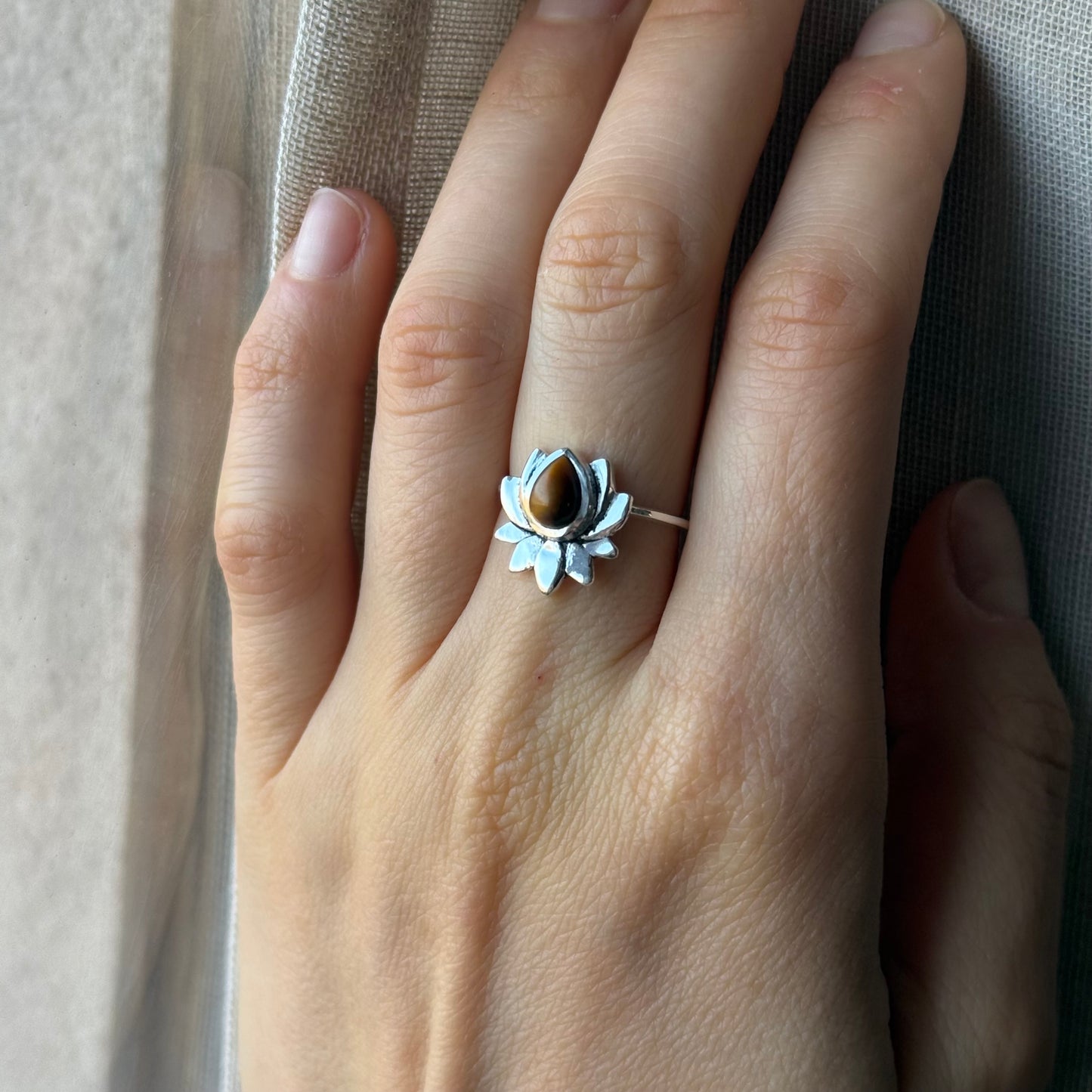 Anello fiore di loto