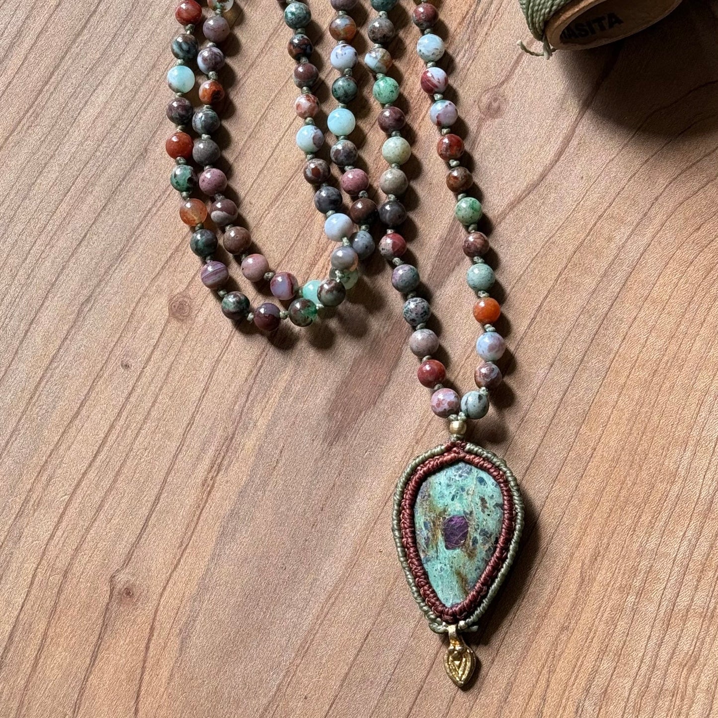 Japa Mala diaspro + rubino fuchsite
